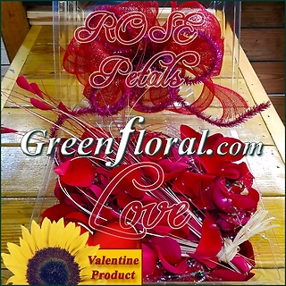Our XO Romantic Fresh Red Rose Petals (Handpicked)